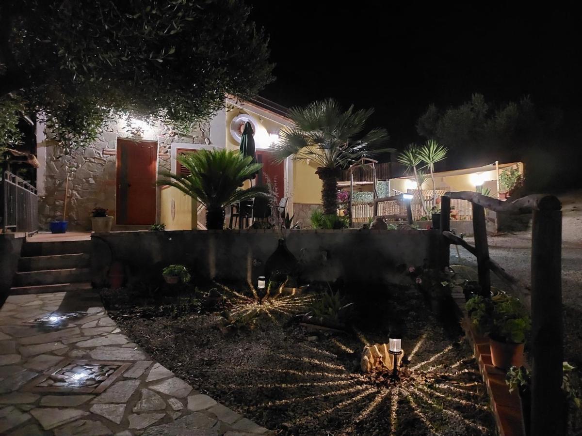 Parco Esmeralda - Family Residence E Breakfast Marina di Camerota Exterior foto
