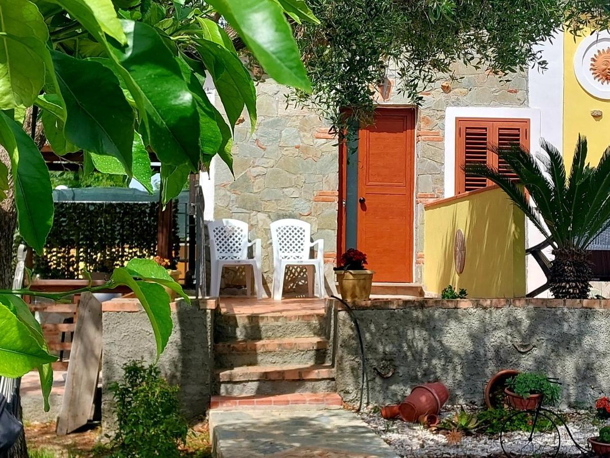 Parco Esmeralda - Family Residence E Breakfast Marina di Camerota Exterior foto