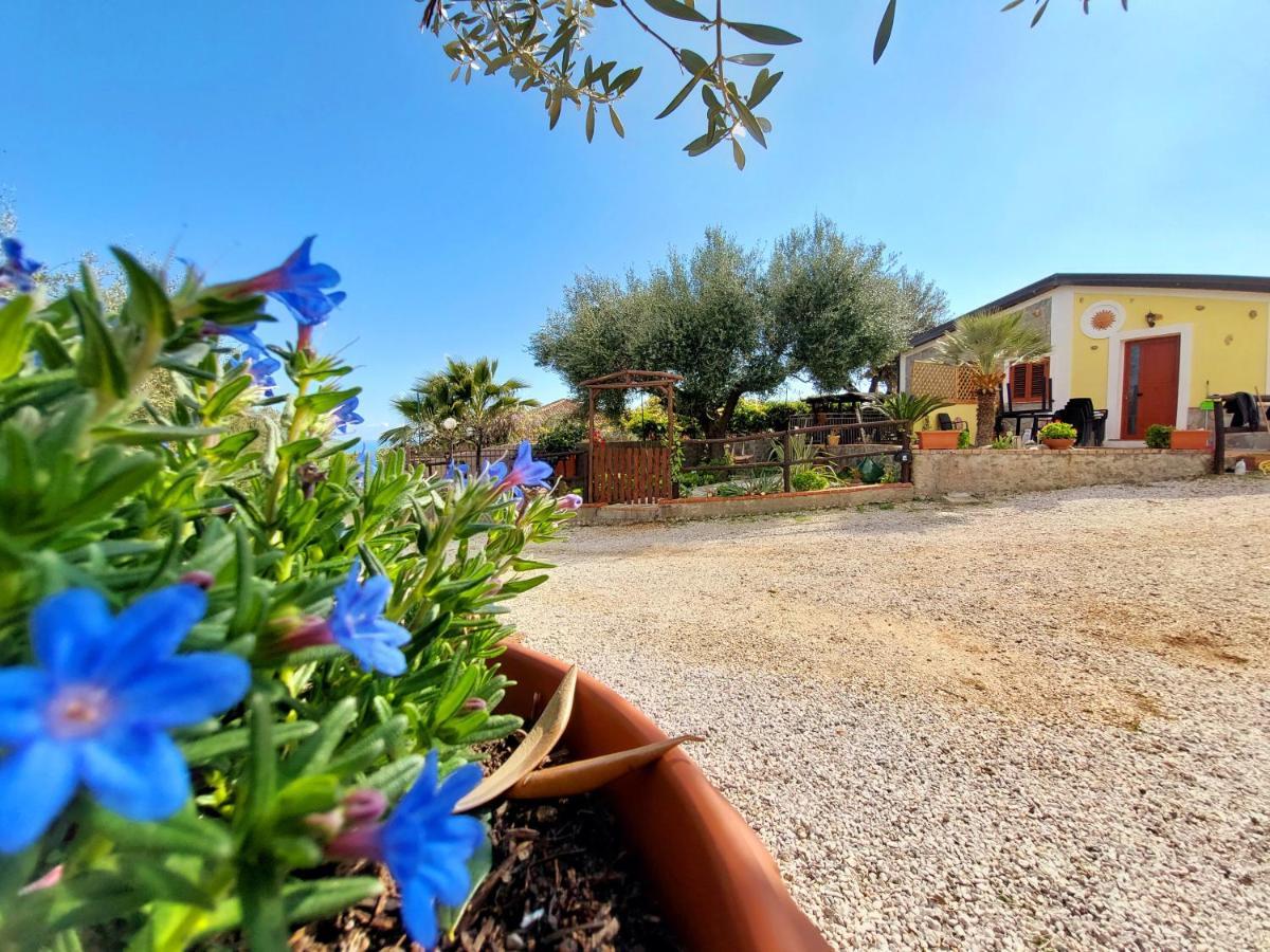 Parco Esmeralda - Family Residence E Breakfast Marina di Camerota Exterior foto