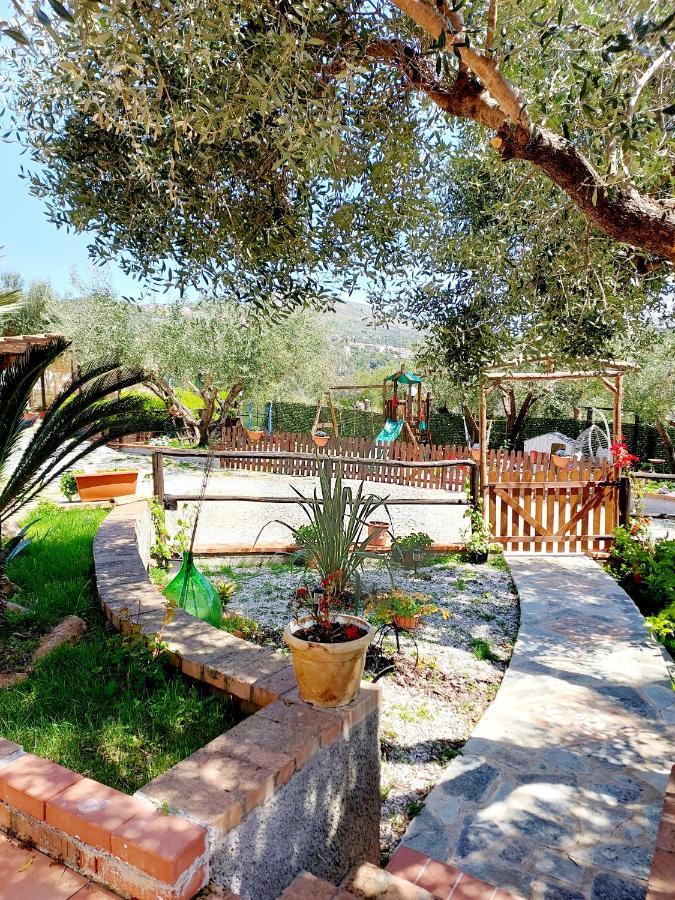 Parco Esmeralda - Family Residence E Breakfast Marina di Camerota Exterior foto